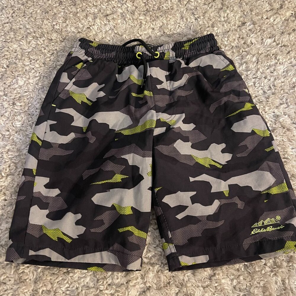 Eddie Bauer Boys Camo Swim Trunks S 7/8 NWOT